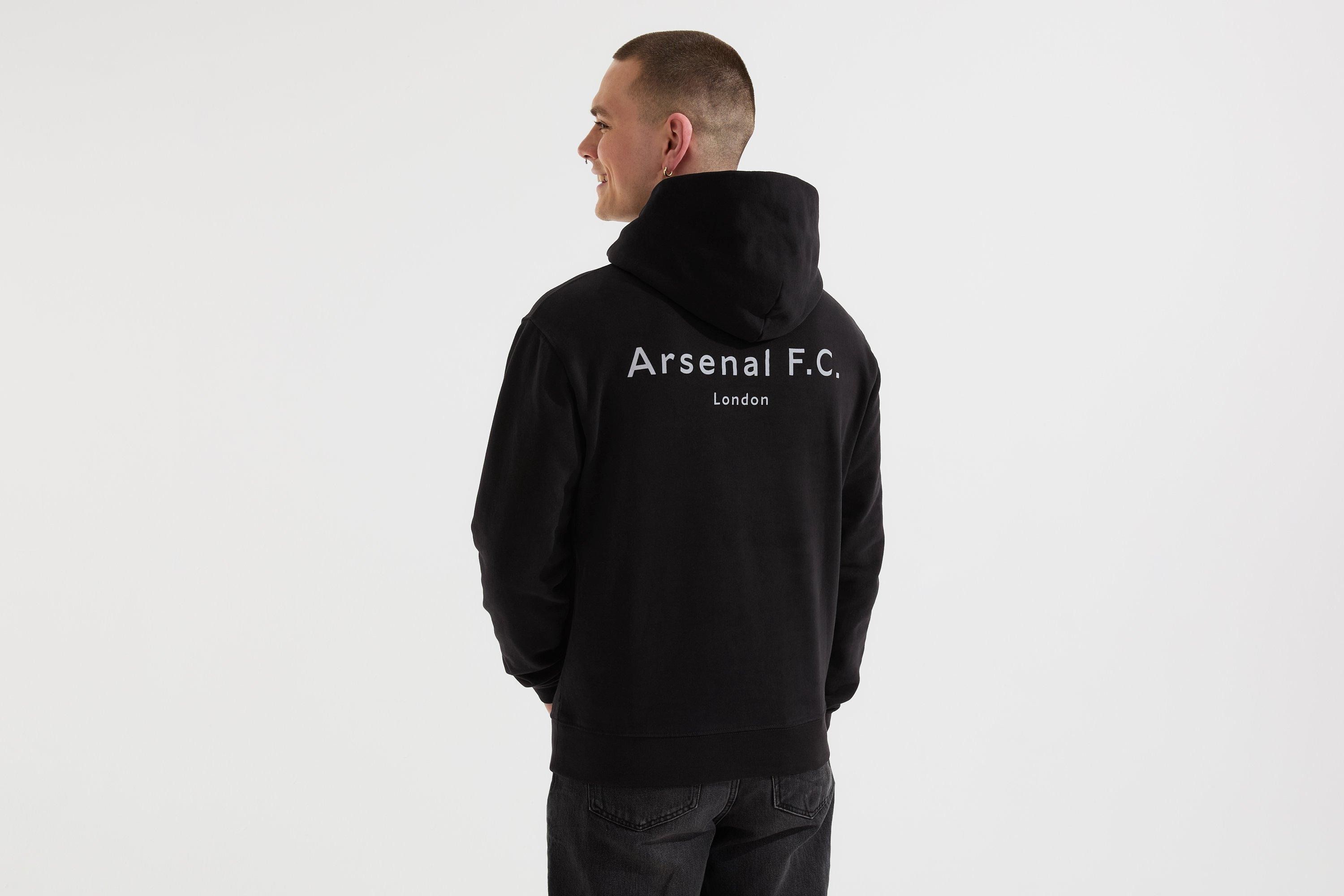 Arsenal Essentials Black Chapman Hoodie