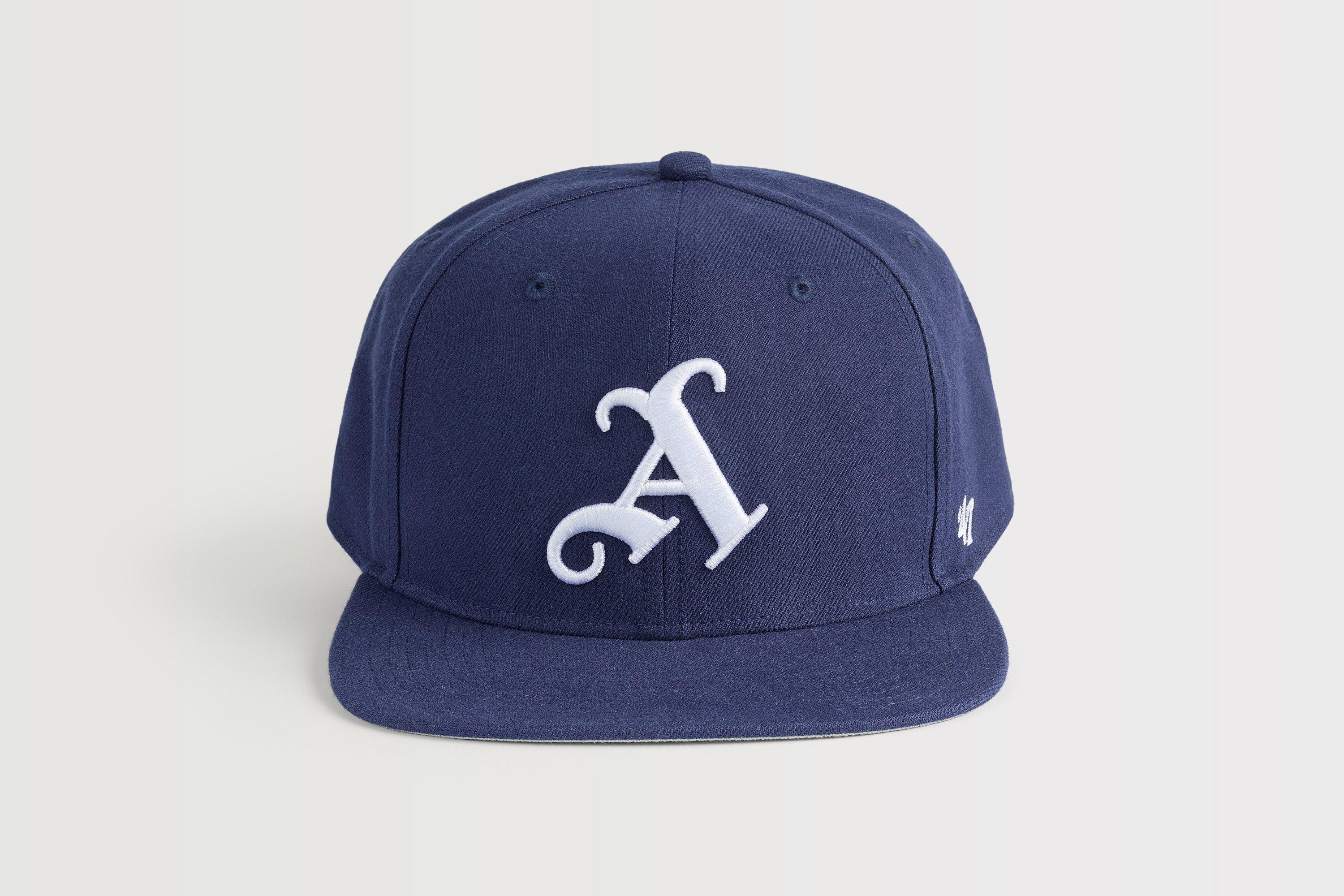 Arsenal 47 Navy Snapback Gothic A Cap