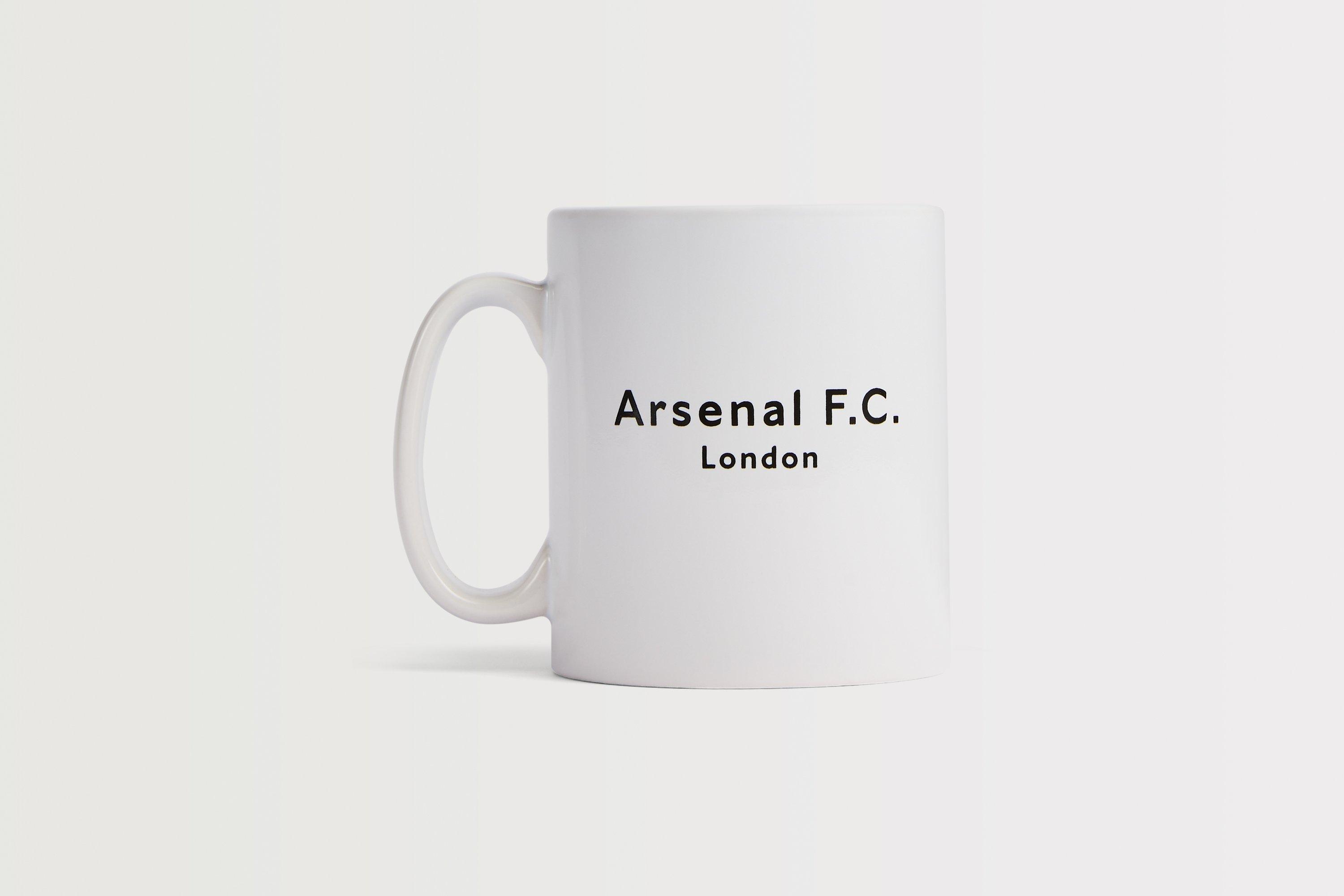 Arsenal Retro Cannon Mug