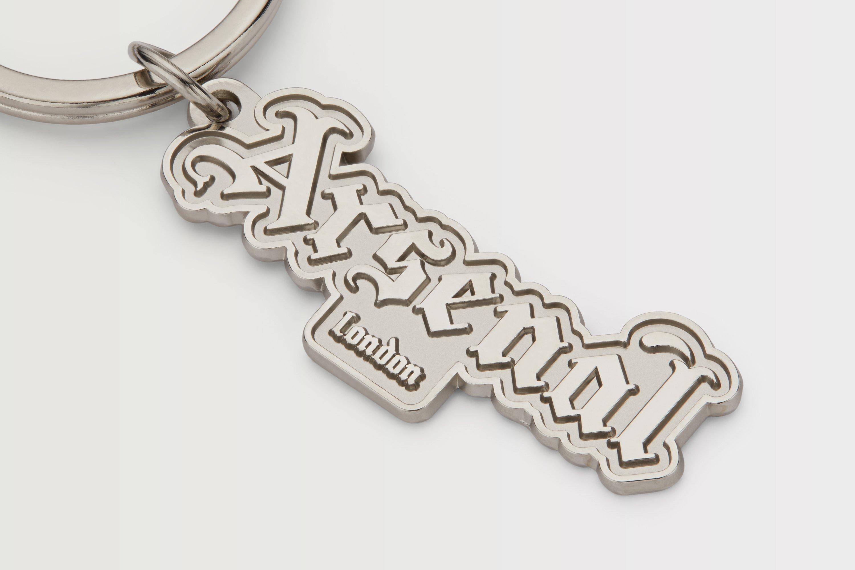 Arsenal Retro Text Keyring and Badge Set